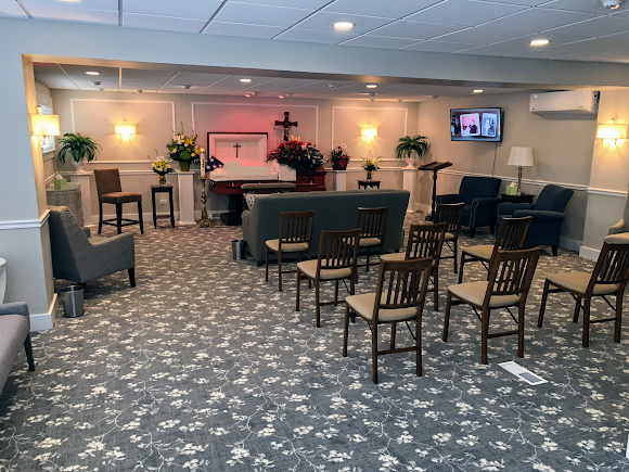 Adduci-Zimny Funeral Home gallery image 3